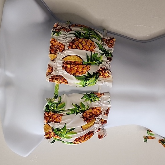 NWOT Pineapple 2 Piece Bikini, Bandeau Top, White Yellow Green Brown Size Medium - Picture 2 of 7